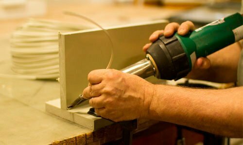 Cómo realizar correctamente el mantenimiento de un soldador manual de aire  caliente - QueroTools